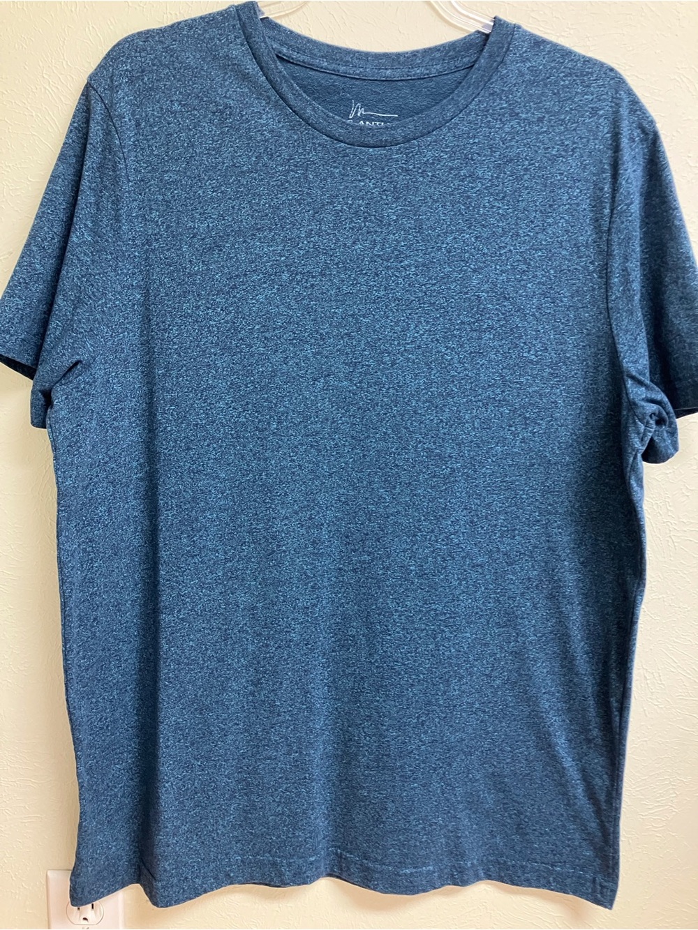 Marc Anthony Men's Heathered Navy Blue Crewneck Tee